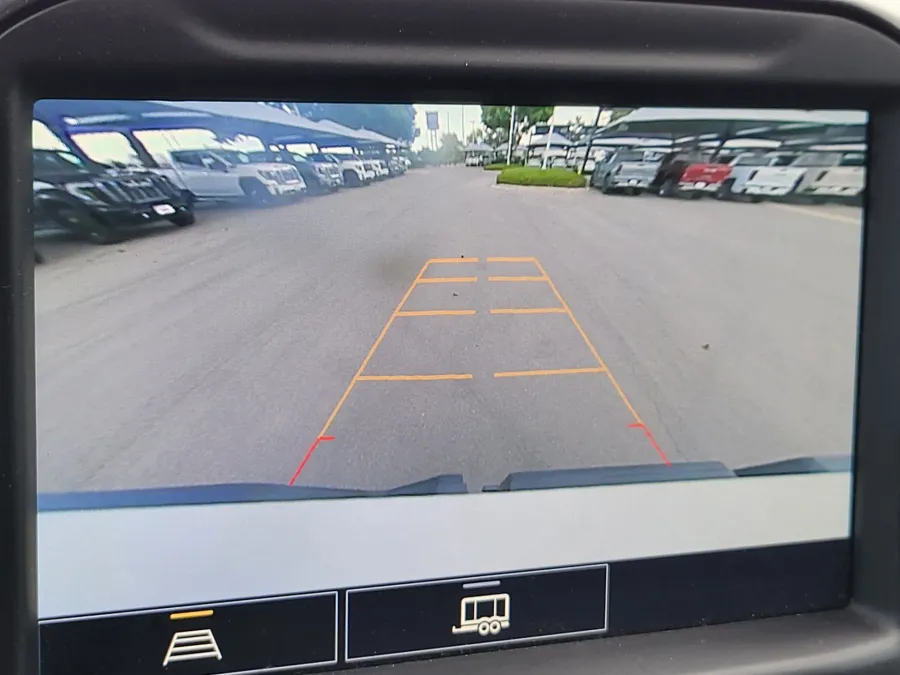 2021 Chevrolet Silverado 1500 RST | Photo 14 of 24