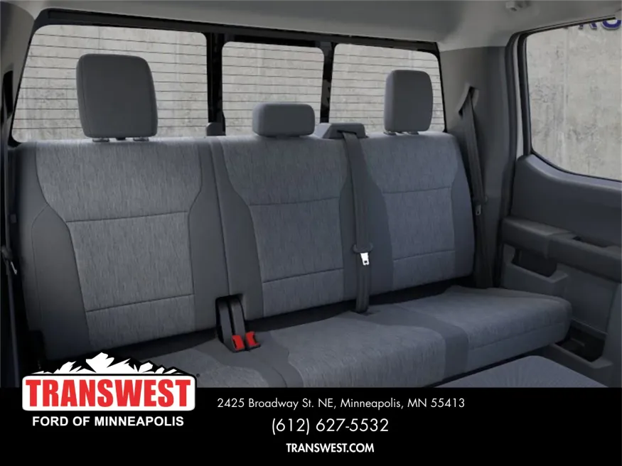 2025 Ford Super Duty F-550 | Photo 11 of 22