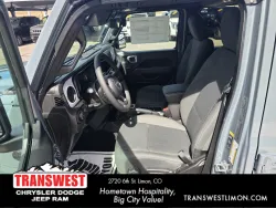 2026 Jeep Wrangler Willys | Thumbnail Photo 9 of 22