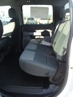 2026 Ford Super Duty F-350 XLT | Thumbnail Photo 16 of 24