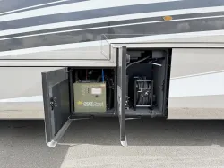 2026 Newmar Dutch Star 4081 | Thumbnail Photo 30 of 30