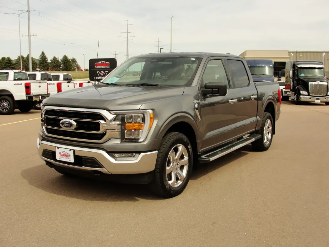 2022 Ford F-150 XLT 