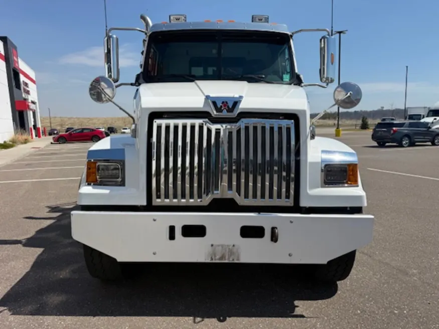 2018 Western Star 47X | Photo 11 of 14