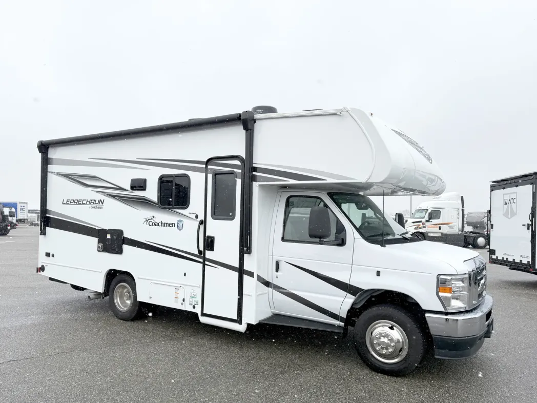 2025 Coachmen Leprechaun 220XG 