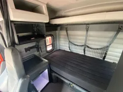 2025 Freightliner Cascadia 126 | Thumbnail Photo 3 of 13