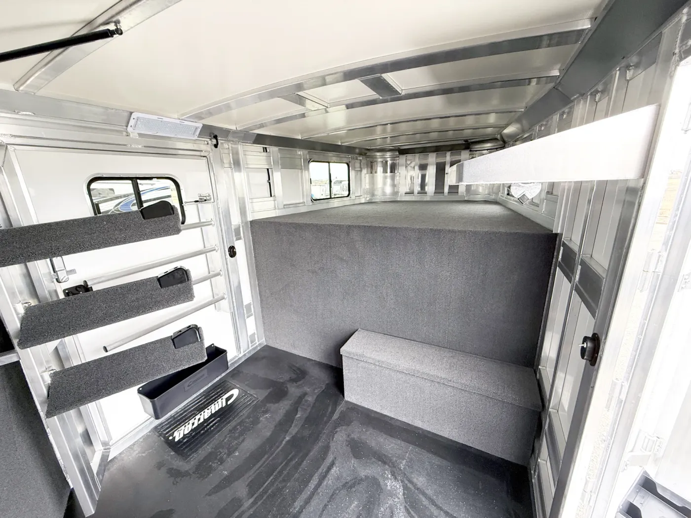 2027 Cimarron Norstar 4HGN | Photo 4 of 5