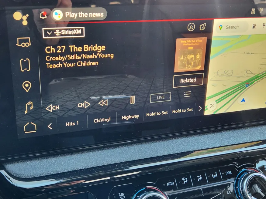 2026 GMC Sierra 2500HD AT4 | Photo 11 of 20