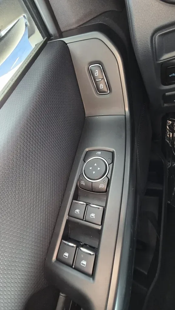 2025 Ford F-150 | Photo 11 of 22