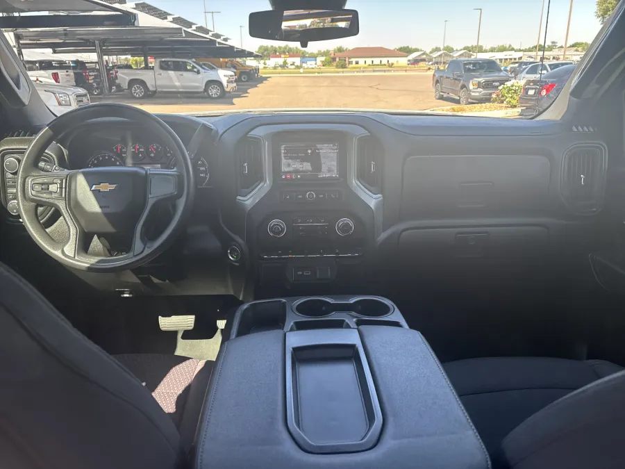 2022 Chevrolet Silverado 1500 Work Truck | Photo 9 of 18