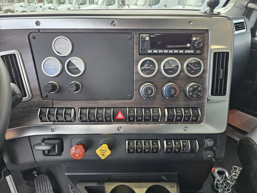 2026 Western Star 49X | Photo 12 of 23