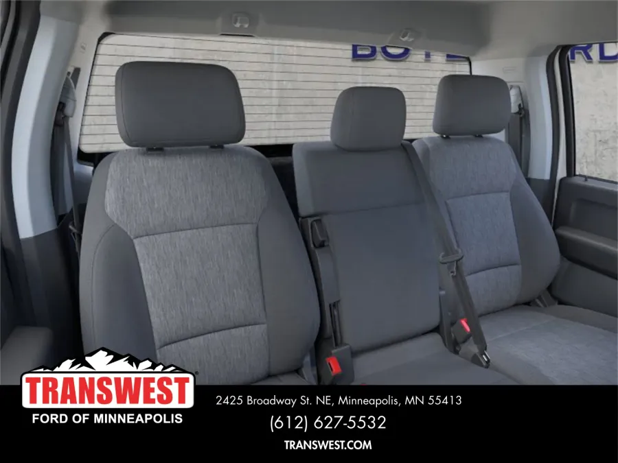 2025 Ford Super Duty F-550 | Photo 10 of 22