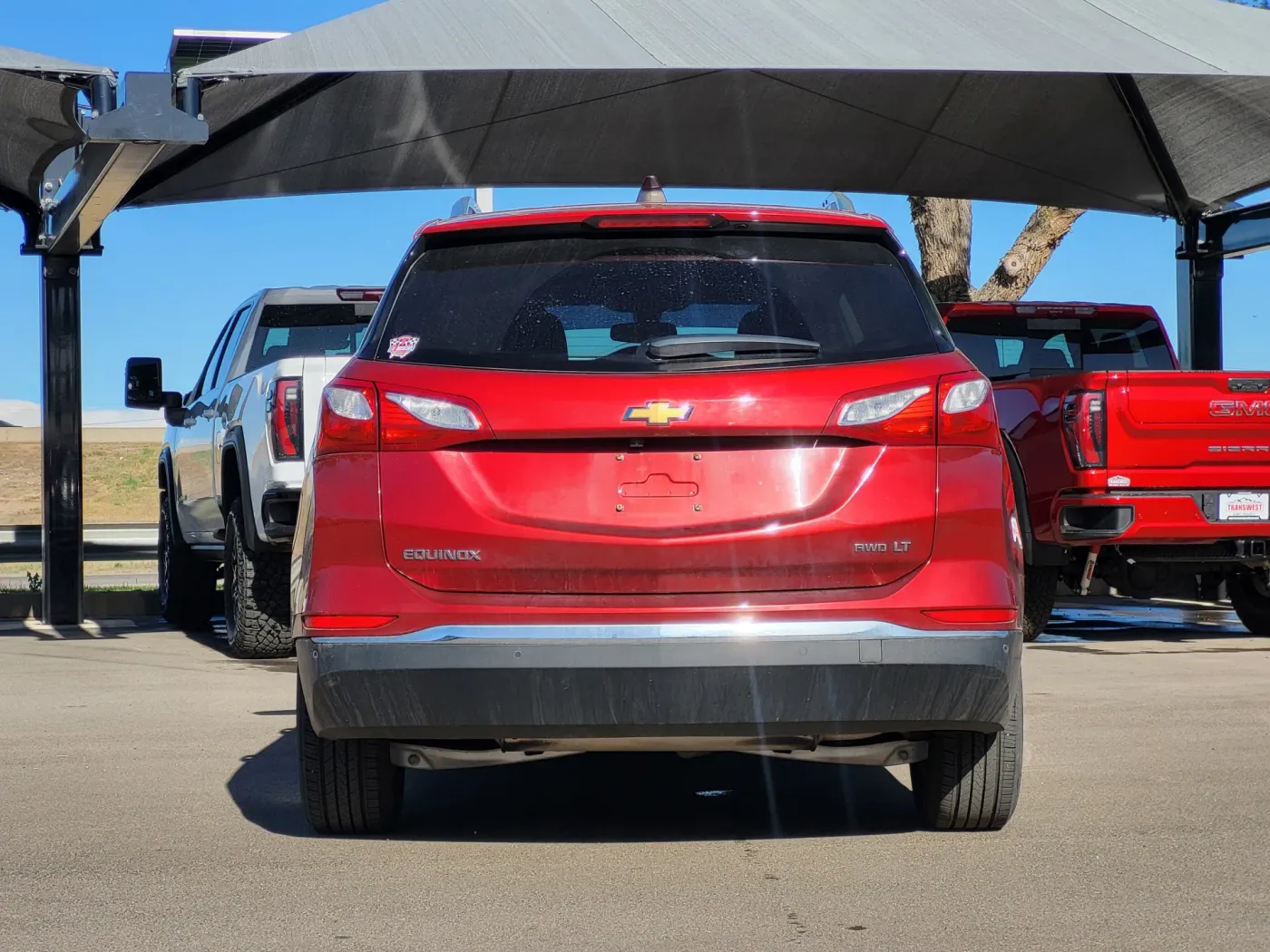 2018 Chevrolet Equinox LT | Photo 5 of 24