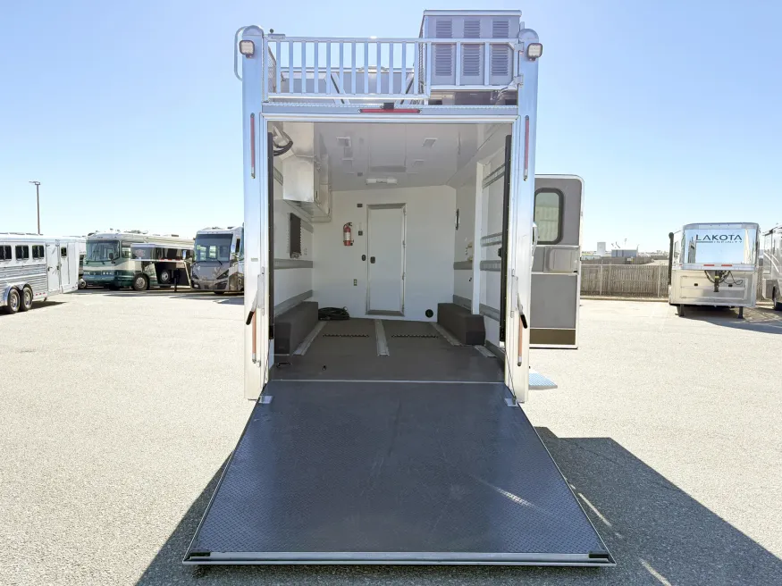 2024 Cimarron Freedom LQ | Photo 16 of 26