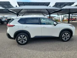 2023 Nissan Rogue SV | Thumbnail Photo 5 of 17