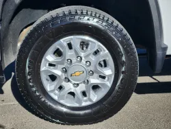 2024 Chevrolet Silverado 2500HD LT | Thumbnail Photo 5 of 20