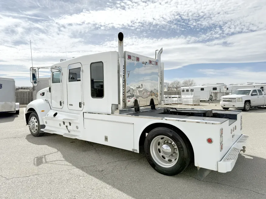 2008 Peterbilt 330 Schwalbe Hauler | Photo 10 of 19