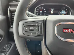 2025 GMC Sierra 2500HD AT4 | Thumbnail Photo 23 of 31