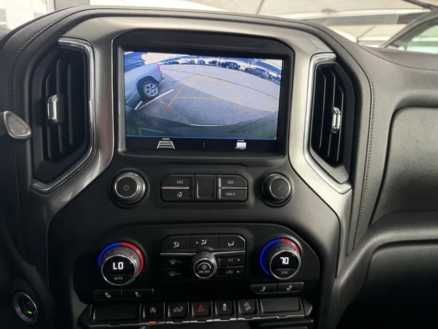 2022 Chevrolet Silverado 1500 LTD | Photo 11 of 16