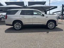2022 GMC Yukon Denali | Thumbnail Photo 5 of 25