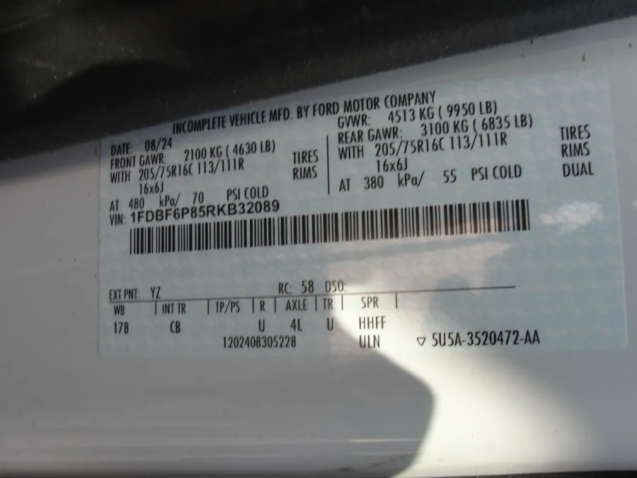 2024 Ford Transit-350 | Photo 13 of 14