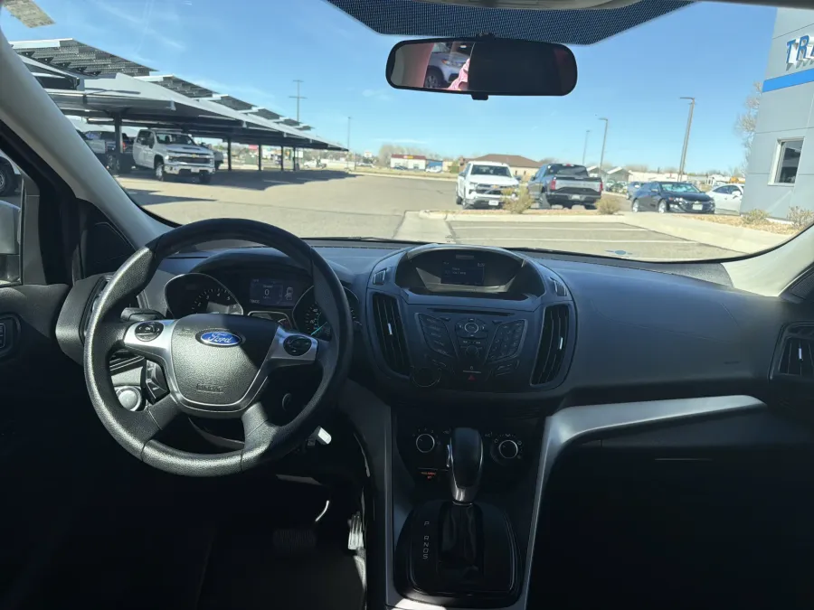 2015 Ford Escape SE | Photo 10 of 19