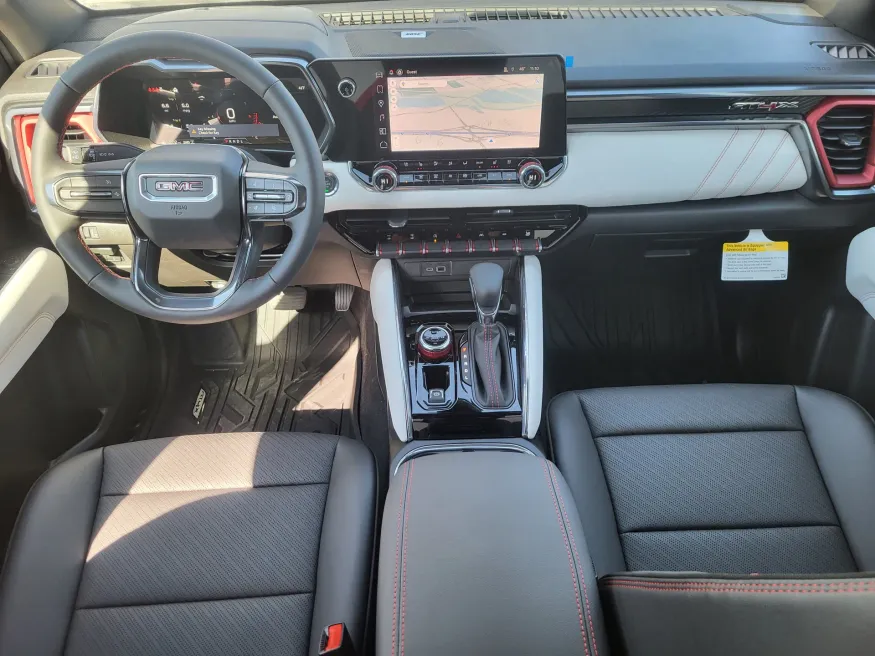 2026 GMC Canyon 4WD AT4X | Photo 22 of 25