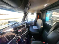 2023 Western Star 47X | Thumbnail Photo 10 of 14