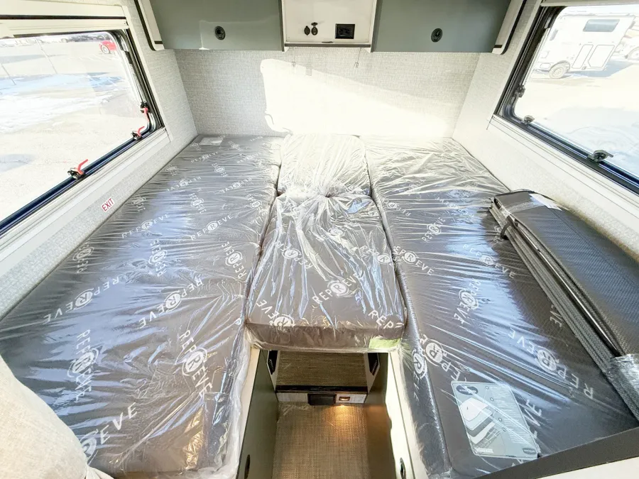 2026 Winnebago EKKO 23B | Photo 13 of 23