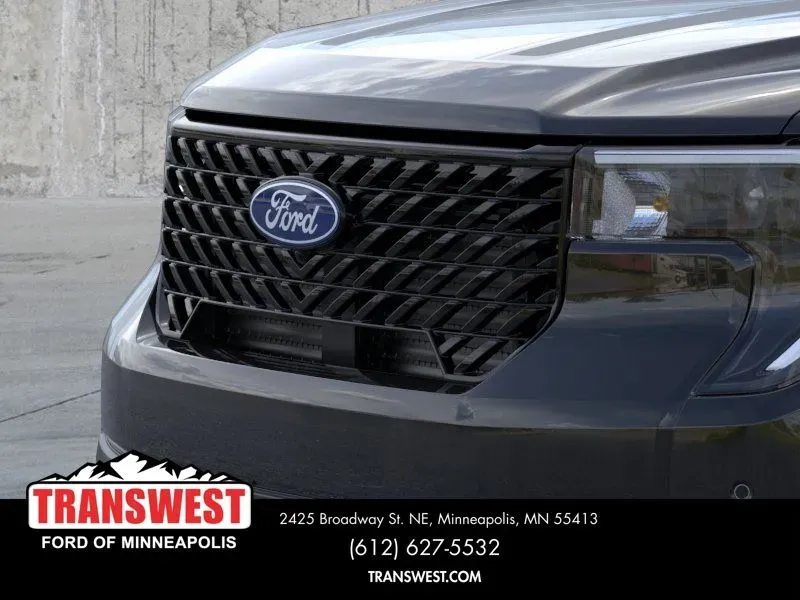 2026 Ford Maverick Lariat | Photo 17 of 24