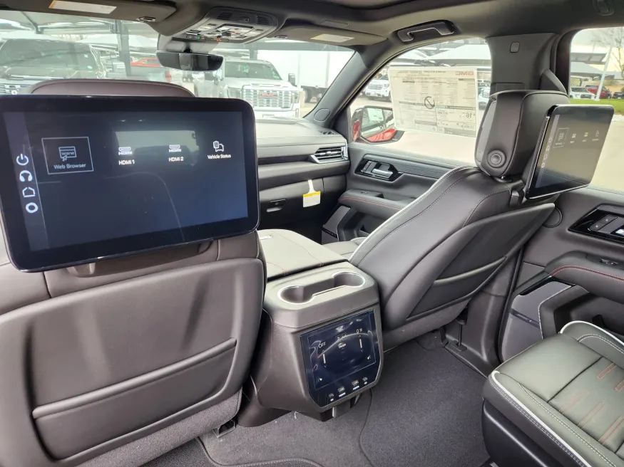 2026 GMC Yukon XL AT4 Ultimate | Photo 20 of 25