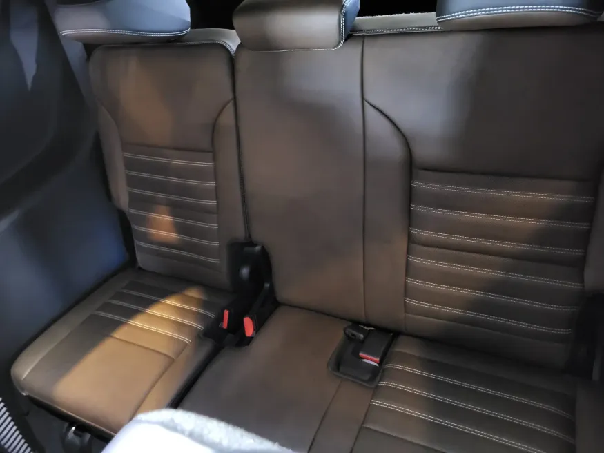 2026 GMC Acadia Denali Ultimate | Photo 23 of 26