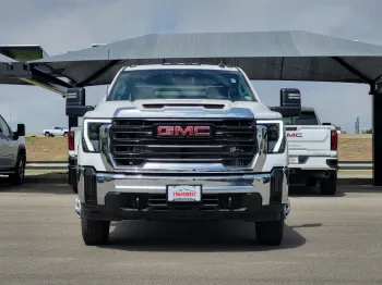 2026 GMC Sierra 3500HD CC Pro
