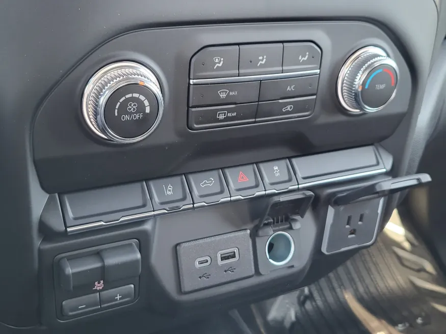 2026 GMC Sierra 2500HD Pro | Photo 16 of 24