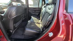 2024 Jeep Grand Cherokee | Thumbnail Photo 29 of 31