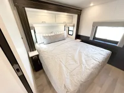 2026 Newmar Grand Star 3444 | Thumbnail Photo 15 of 28