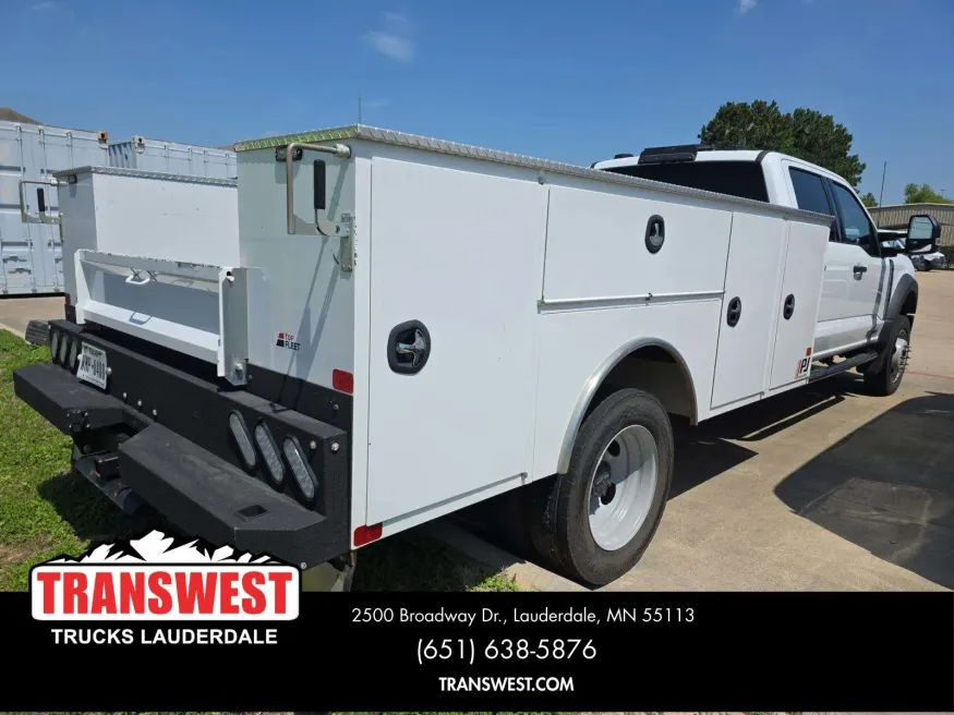 2024 Ford Super Duty F-550 XLT | Photo 3 of 7
