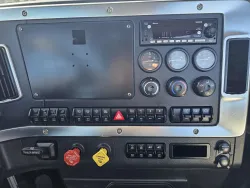 2025 Western Star 47X | Thumbnail Photo 14 of 16