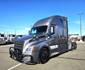 2024 Freightliner Cascadia