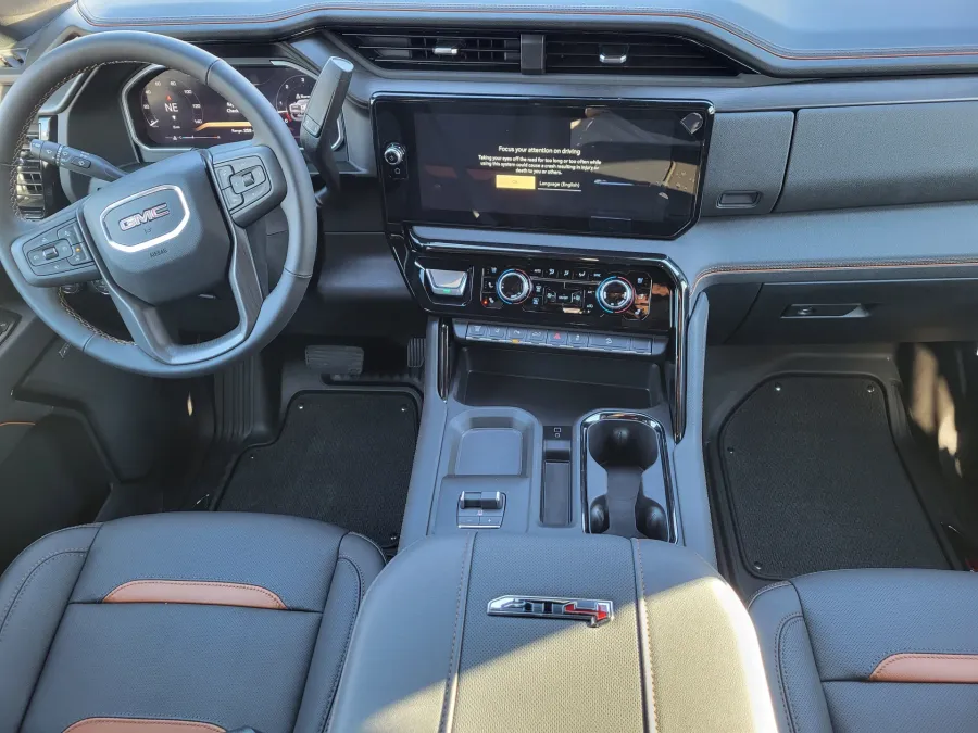 2026 GMC Sierra 2500HD AT4 | Photo 23 of 31