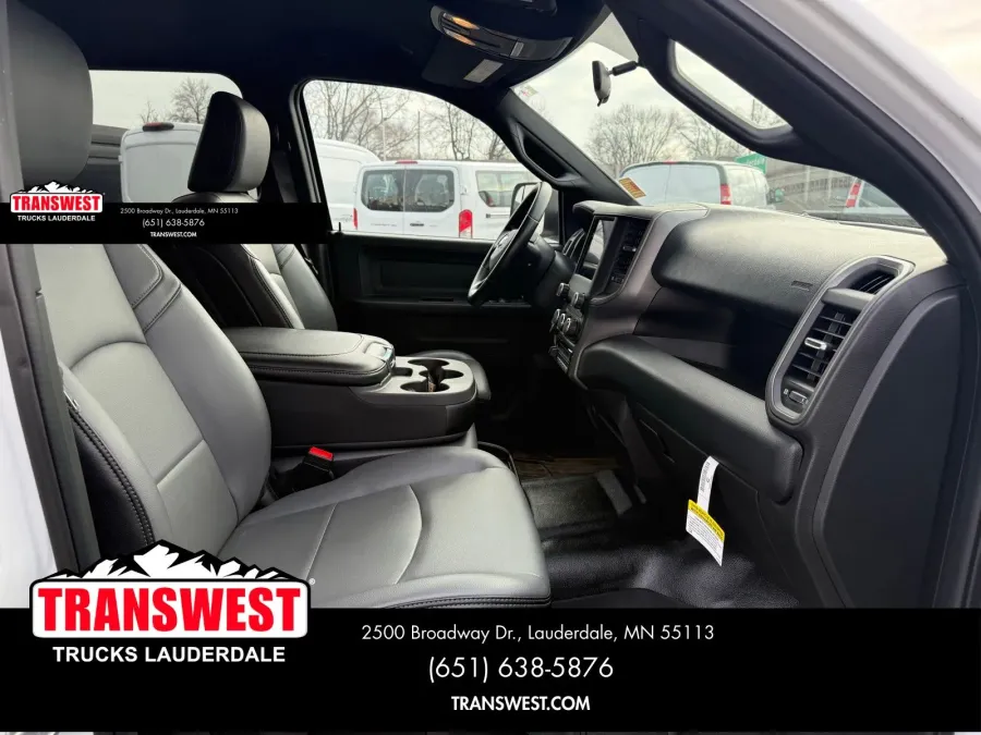 2022 RAM 3500 Tradesman | Photo 7 of 21