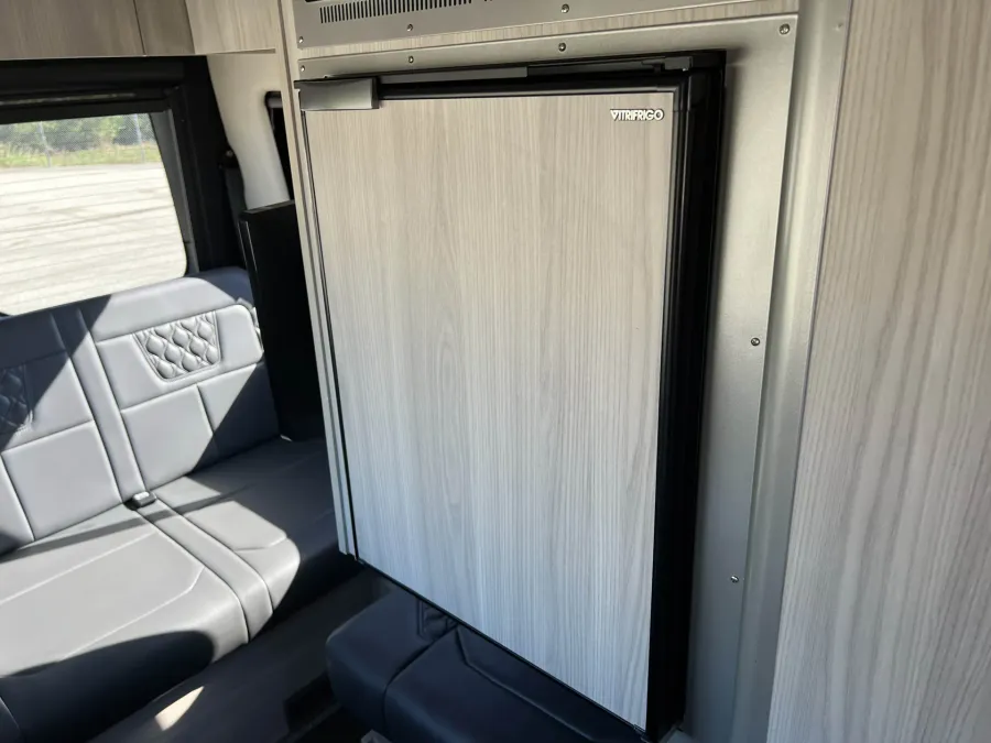 2025 Tiffin GT1 19 AG | Photo 16 of 21