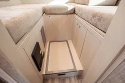 2026 Tiffin Wayfarer 25XLW | Thumbnail Photo 18 of 20