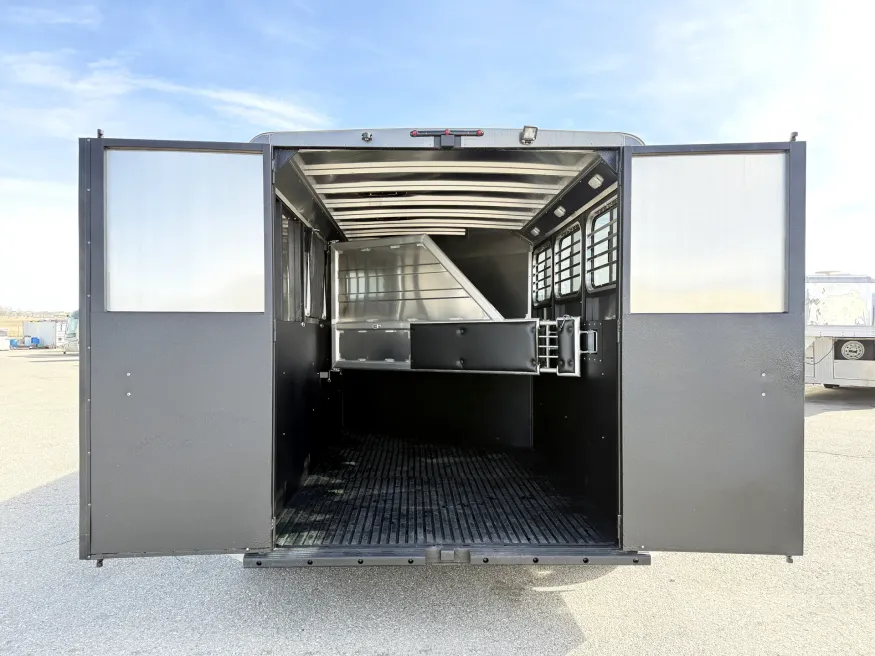 2026 Logan Coach Bullseye 3HGN | Photo 12 of 16