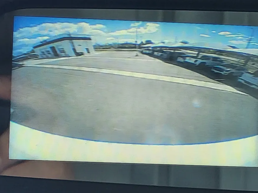 2025 GMC Savana Commercial Cutaway | Photo 15 of 20