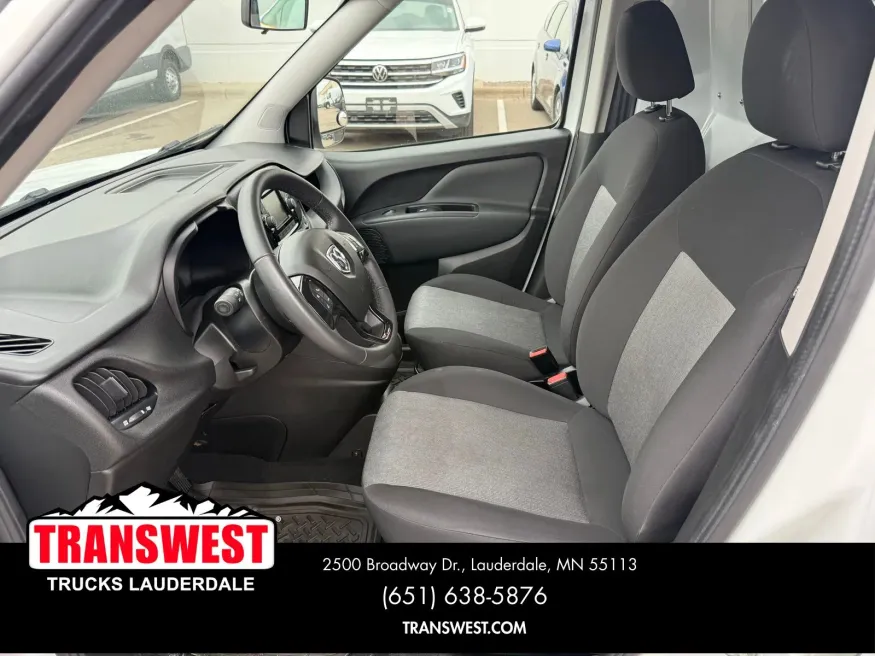 2021 RAM Promaster City Tradesman SLT | Photo 4 of 21
