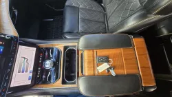 2022 Jeep Grand Wagoneer | Thumbnail Photo 30 of 45