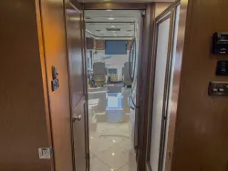 2013 Tiffin Phaeton 36QSH | Thumbnail Photo 14 of 39