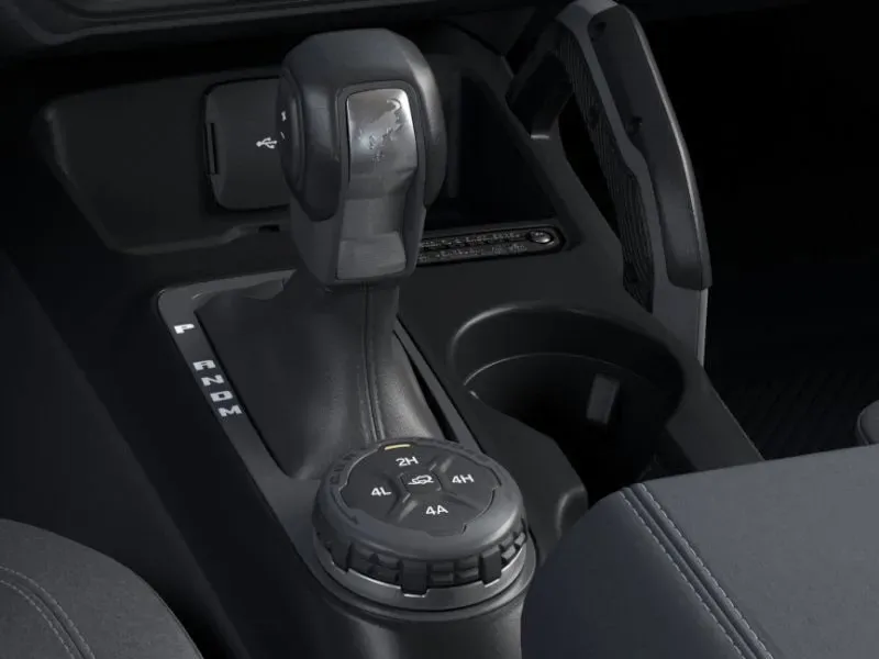 2025 Ford Bronco | Photo 17 of 25