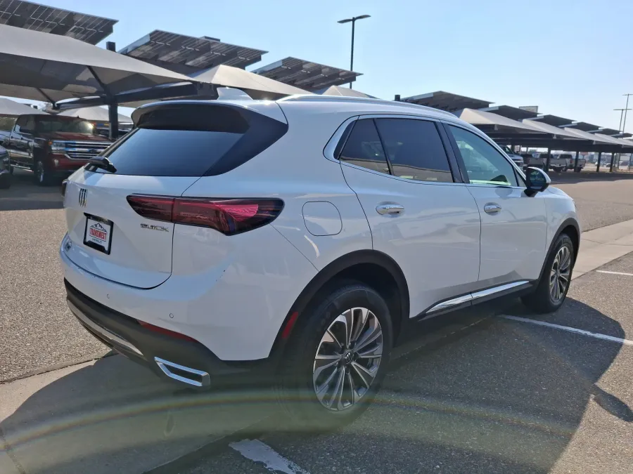 2024 Buick Envision Preferred | Photo 4 of 20