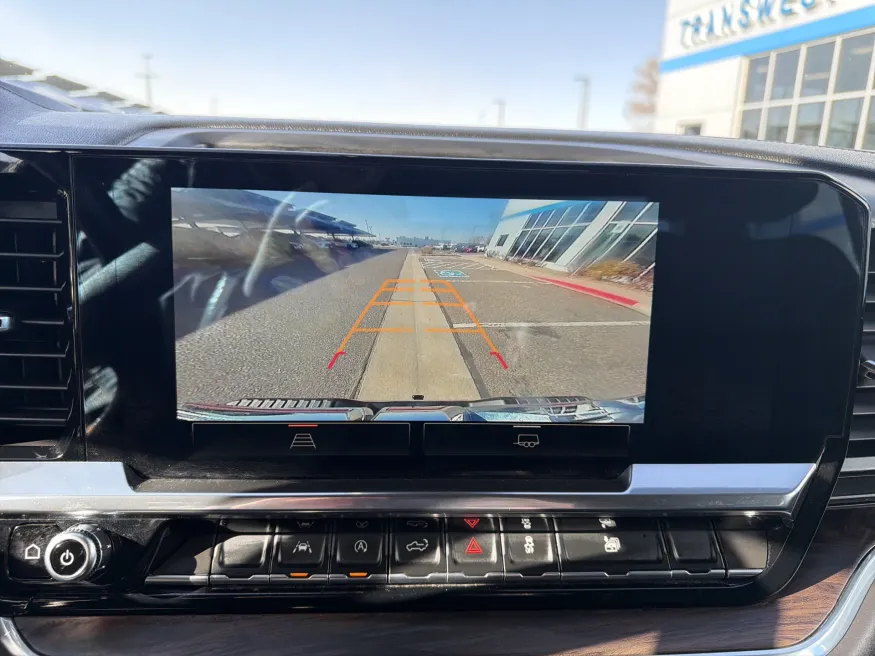 2025 GMC Sierra 1500 SLT | Photo 15 of 20